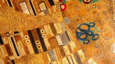 Artistic Ceramics Take Tiles to a New Level