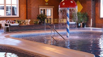 Swimming Pool Tiles at Skirlington Leisure Park